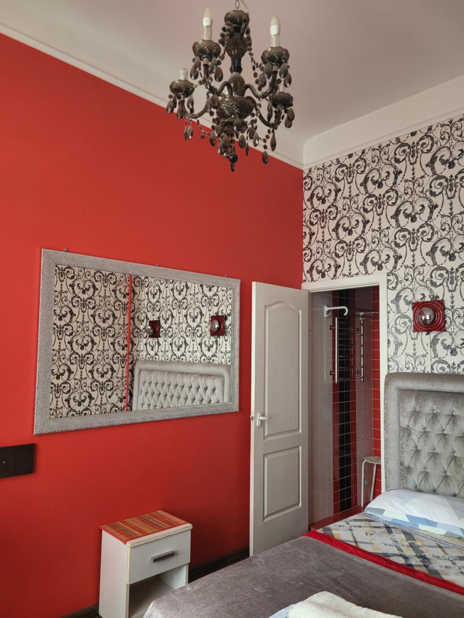 Apartment Near St. Elizabeth Church Lviv Extérieur photo