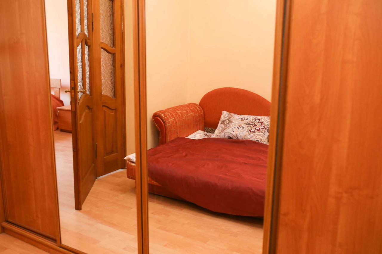 Apartment Near St. Elizabeth Church Lviv Extérieur photo