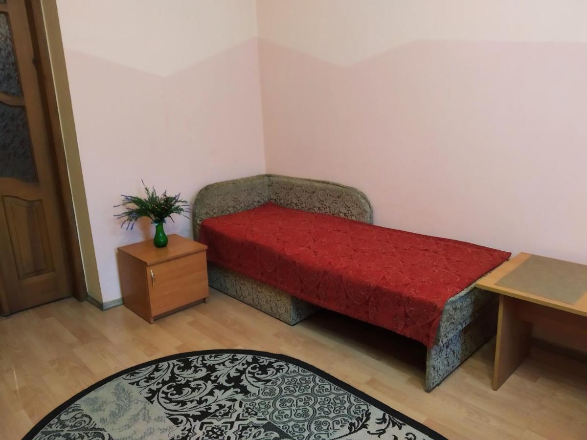 Apartment Near St. Elizabeth Church Lviv Extérieur photo